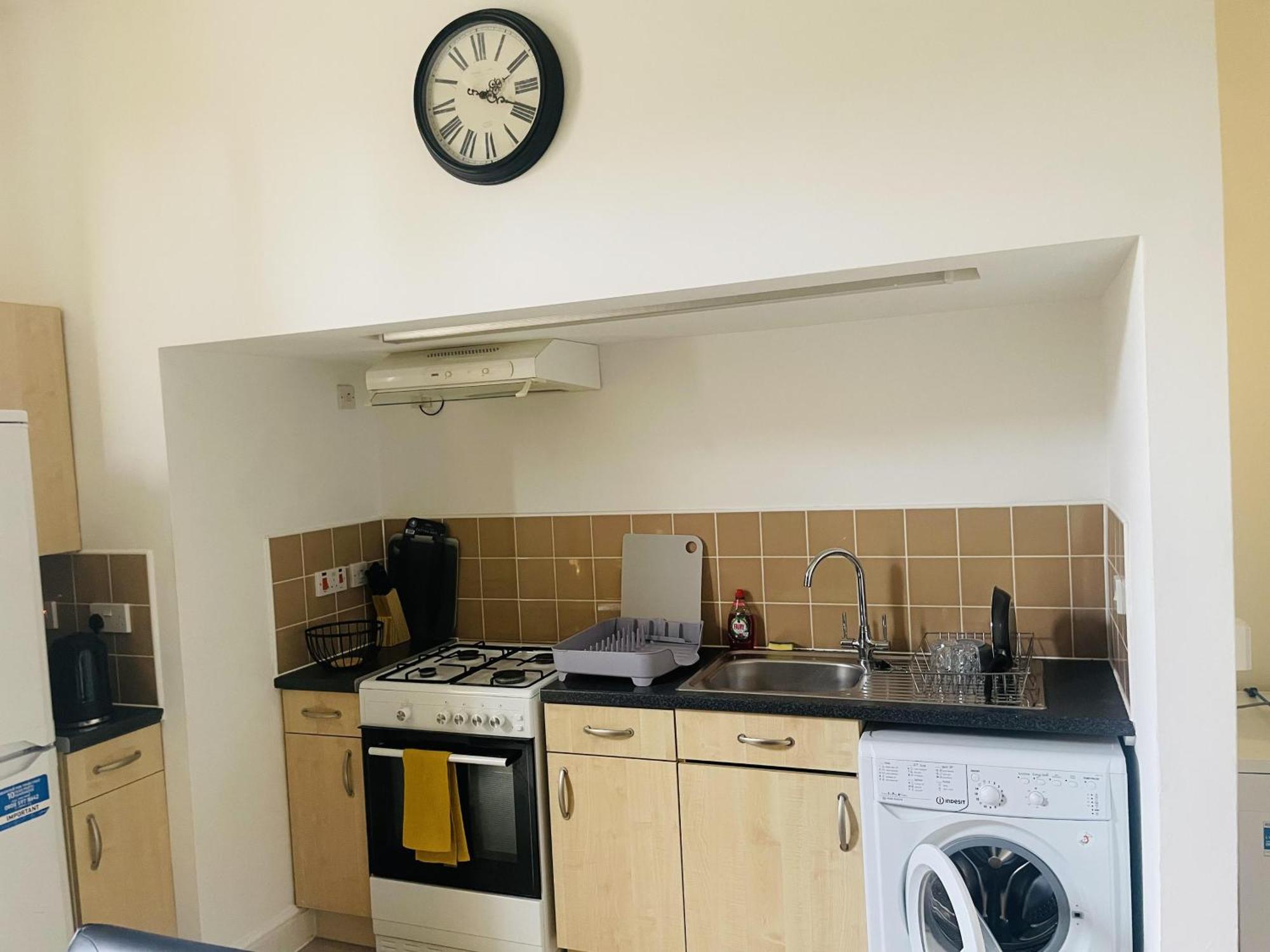 Apartment Bustling Western London